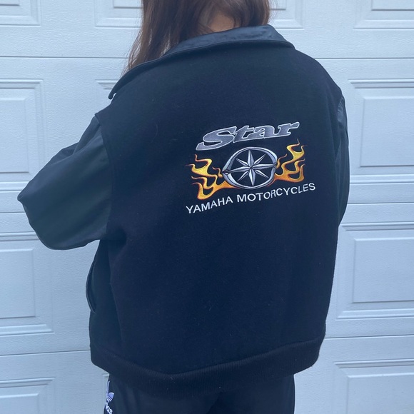 Vintage ‘Yamaha Motorcycles’ varsity leather jacket - Picture 2 of 2